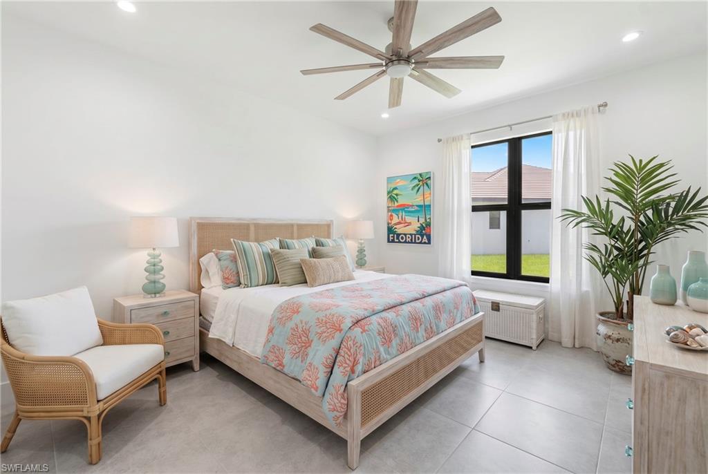 ROYAL PALM GOLF ESTATES - Residential