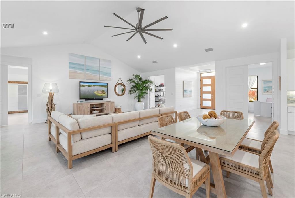ROYAL PALM GOLF ESTATES - Residential