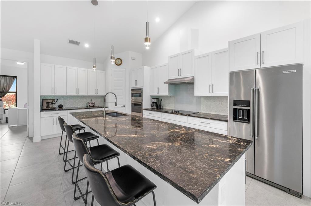 ROYAL PALM GOLF ESTATES - Residential