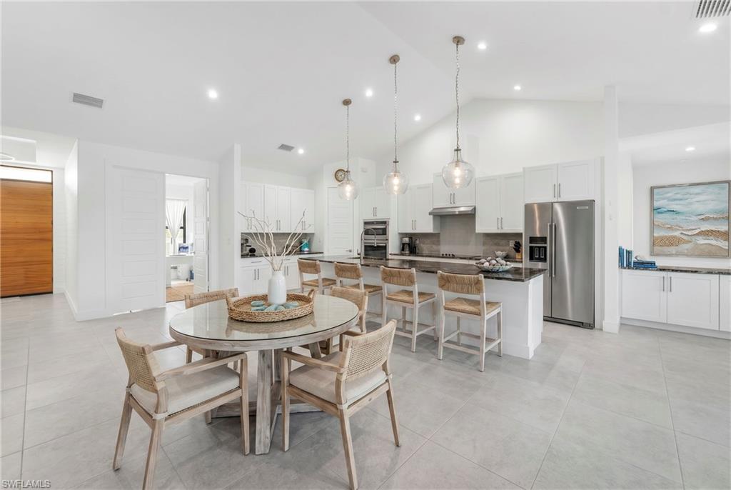 ROYAL PALM GOLF ESTATES - Residential