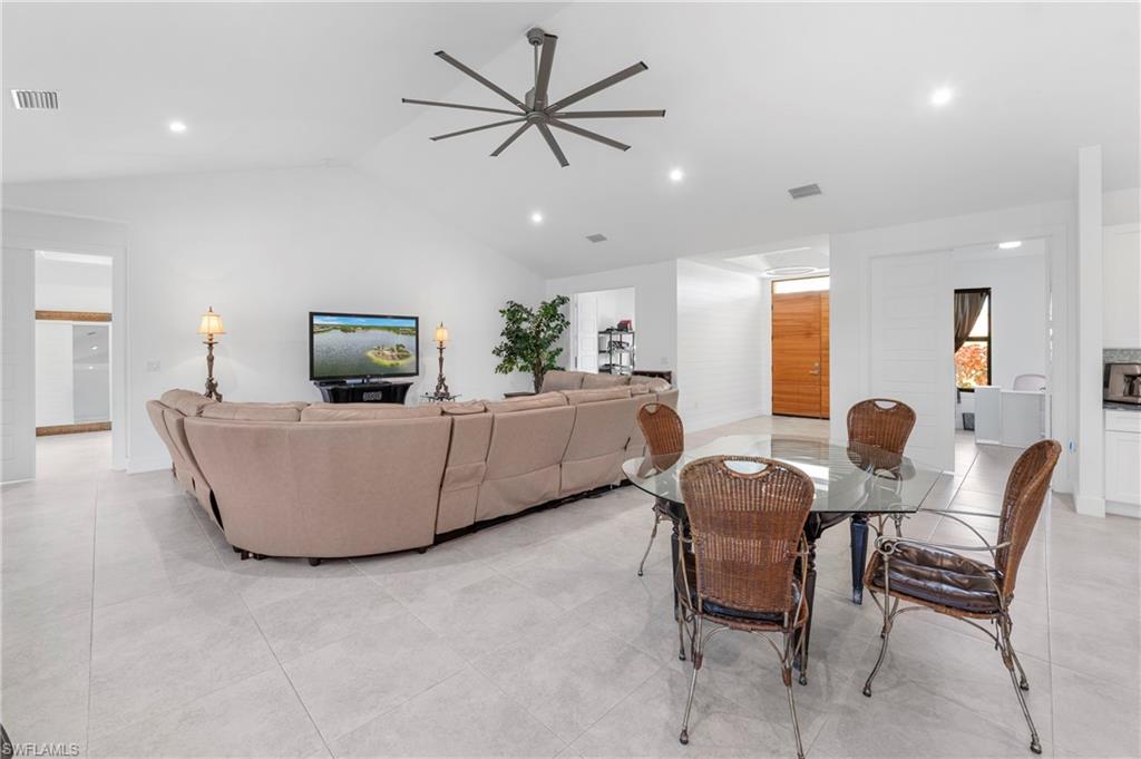 ROYAL PALM GOLF ESTATES - Residential