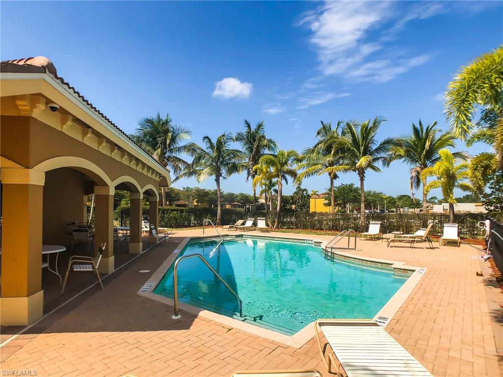 COPPER OAKS - Residential