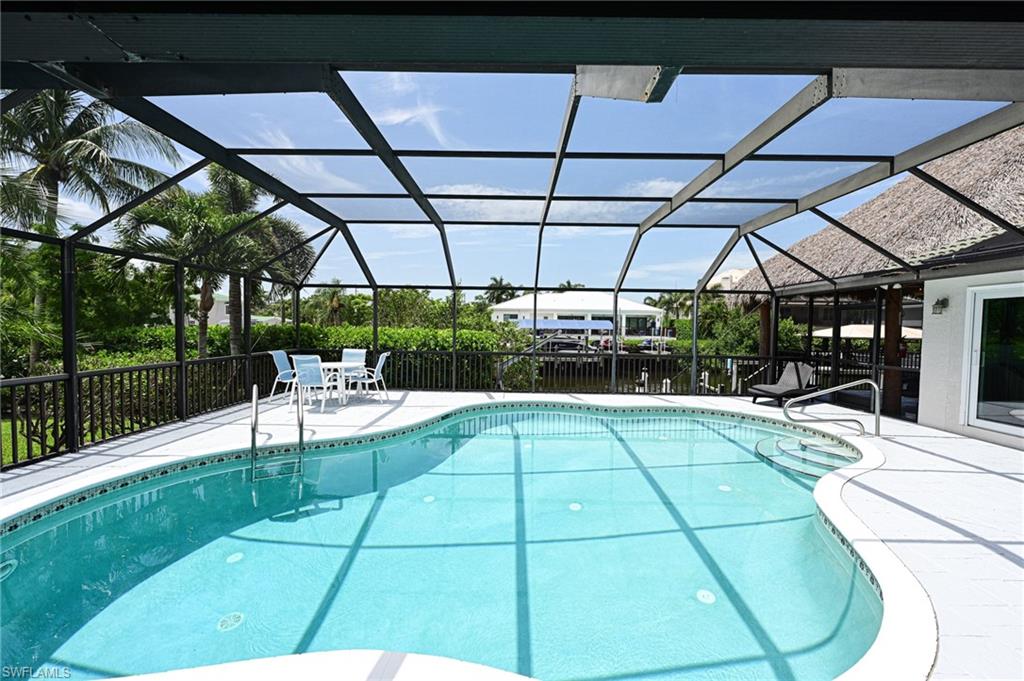 LITTLE HICKORY SHORES - Residential