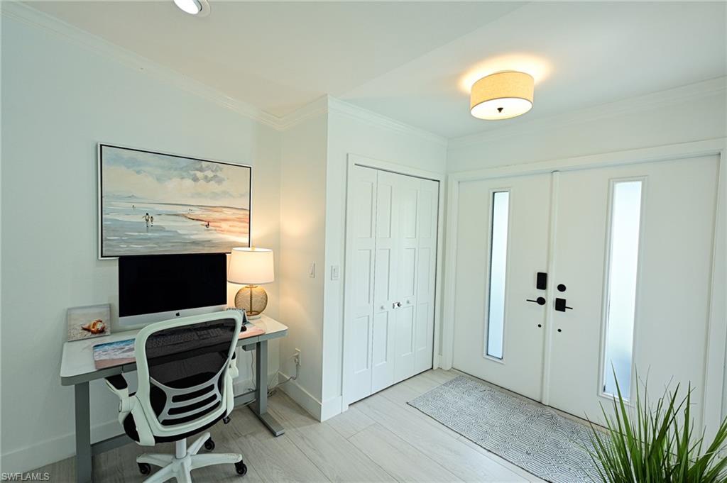LITTLE HICKORY SHORES - Residential