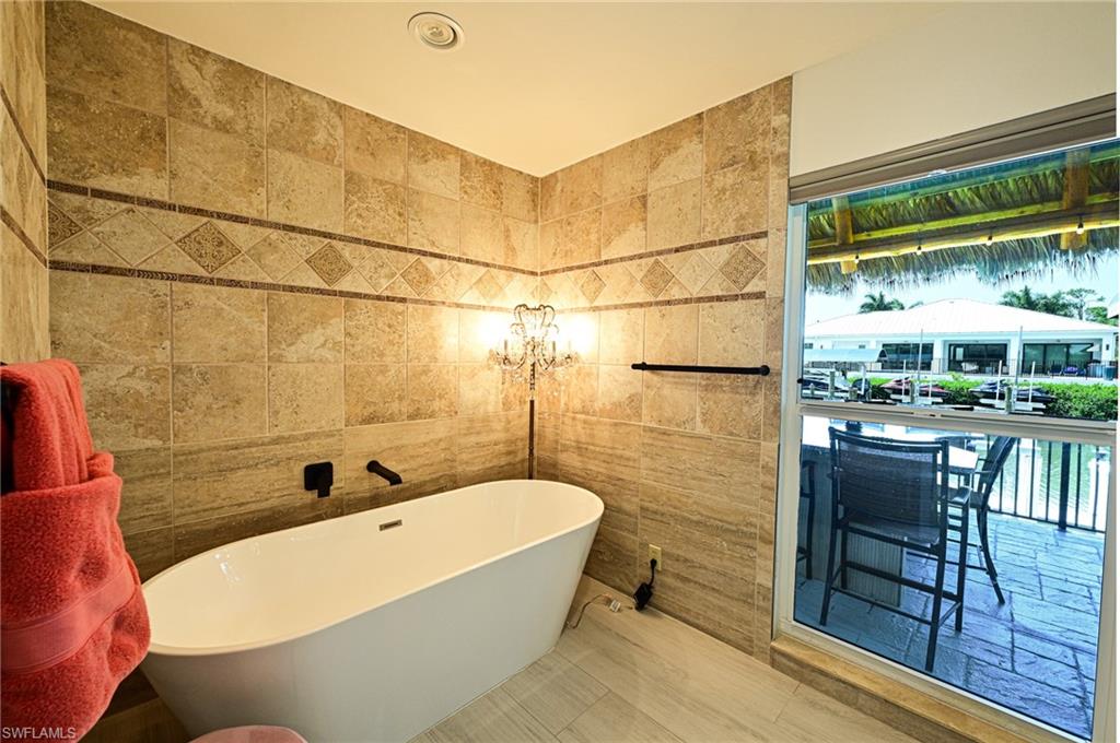 LITTLE HICKORY SHORES - Residential