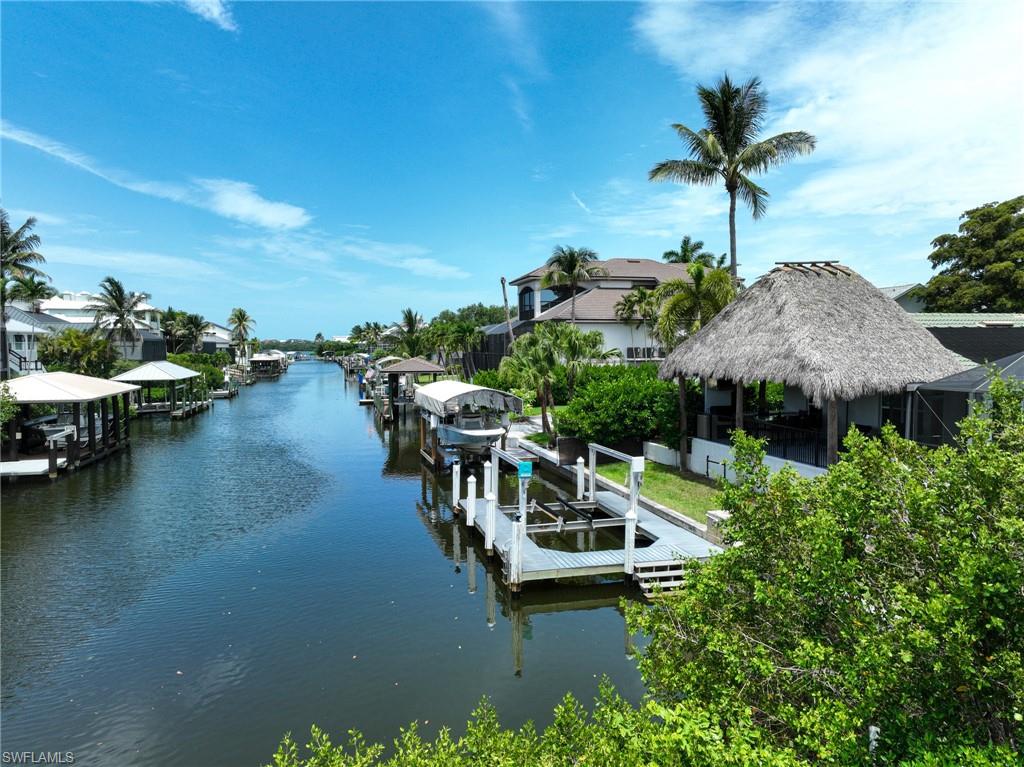 LITTLE HICKORY SHORES - Residential