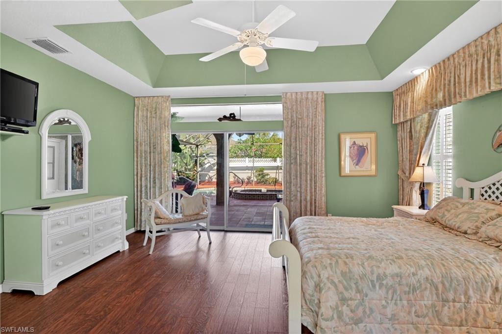 MAHOGANY RUN - Residential
