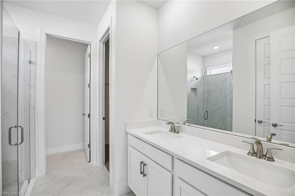 CRESCENT LAKES - Residential