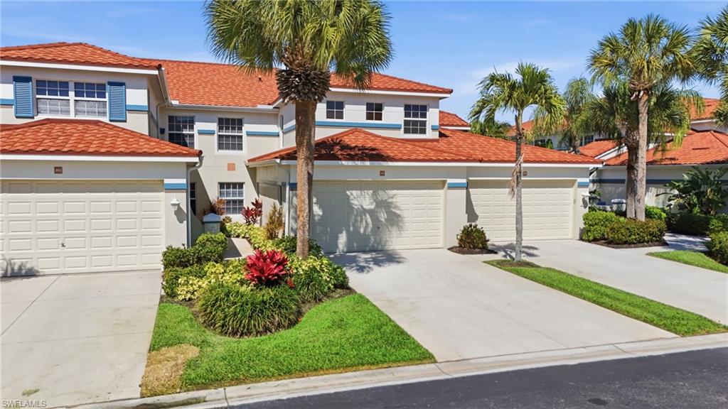 LIGHTHOUSE BAY - Residential