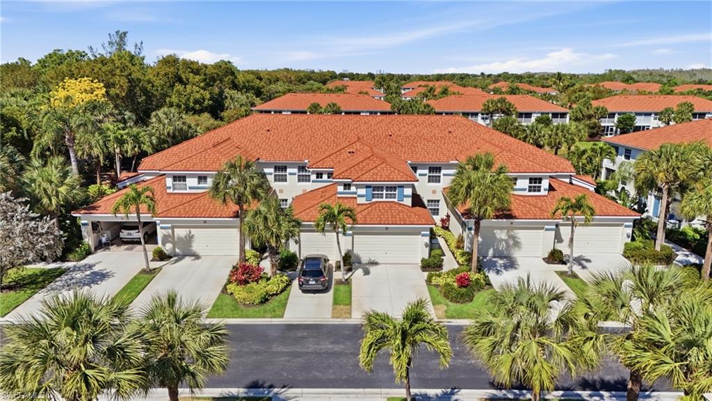 LIGHTHOUSE BAY - Residential
