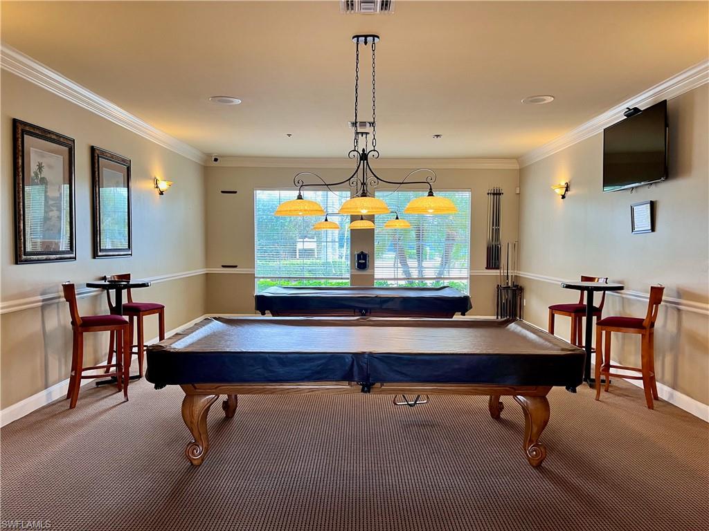 HUNTINGTON LAKES - Residential Lease