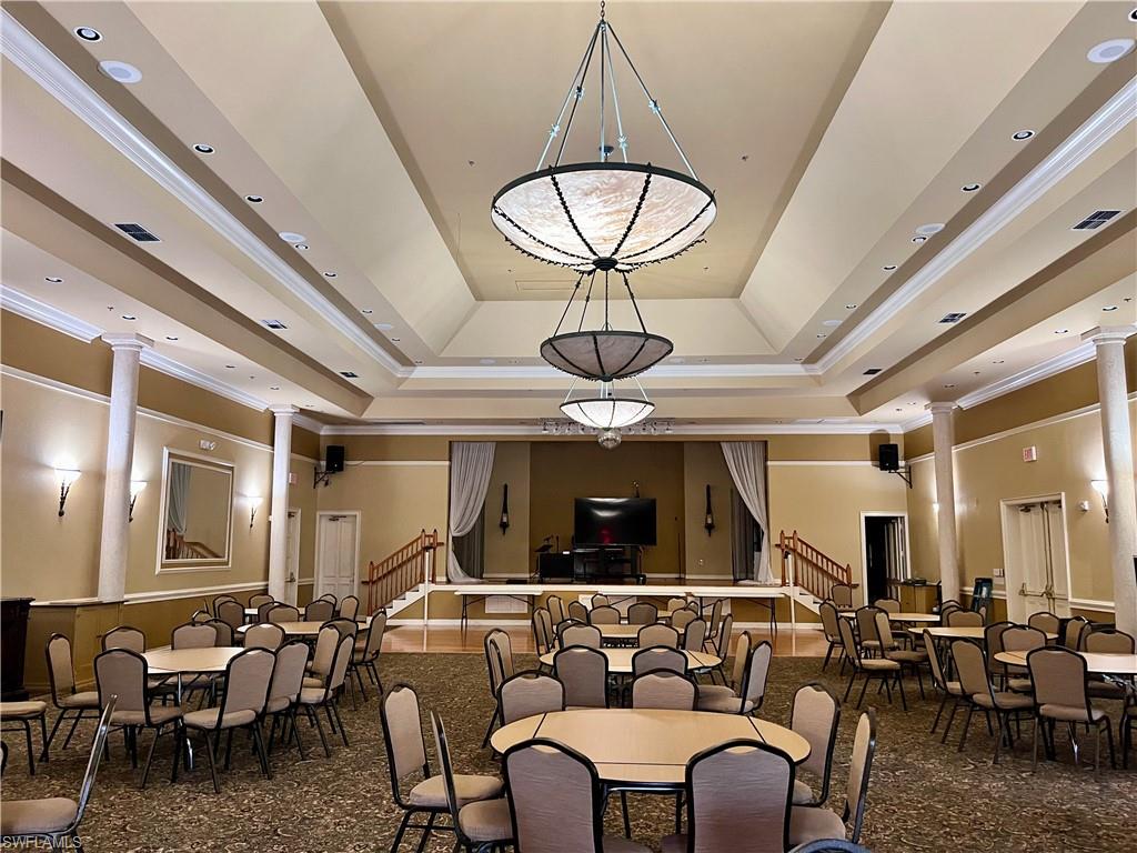 HUNTINGTON LAKES - Residential Lease