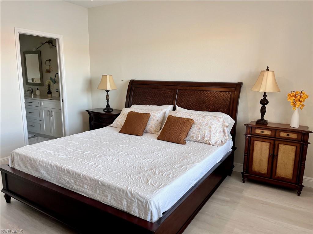 HUNTINGTON LAKES - Residential Lease