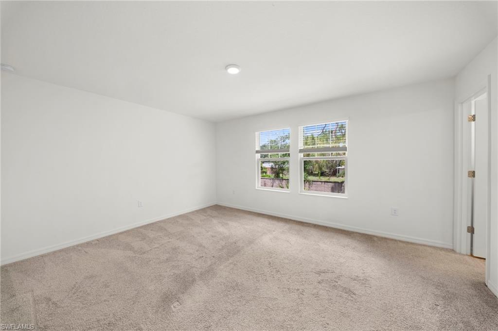 BAYSHORE COMMONS - Residential Lease