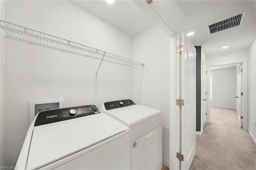 BAYSHORE COMMONS - Residential Lease