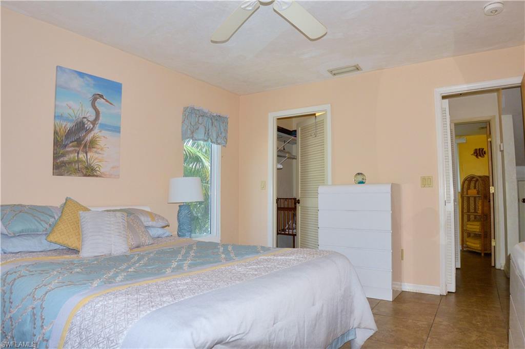 ISLAND SHORES - Residential