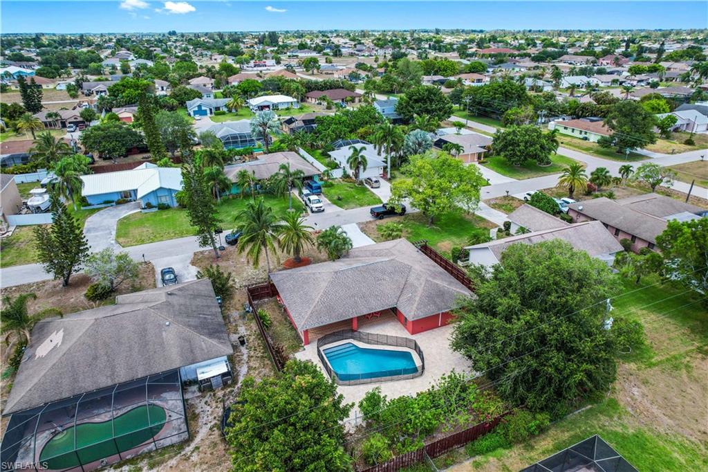 CAPE CORAL - Residential