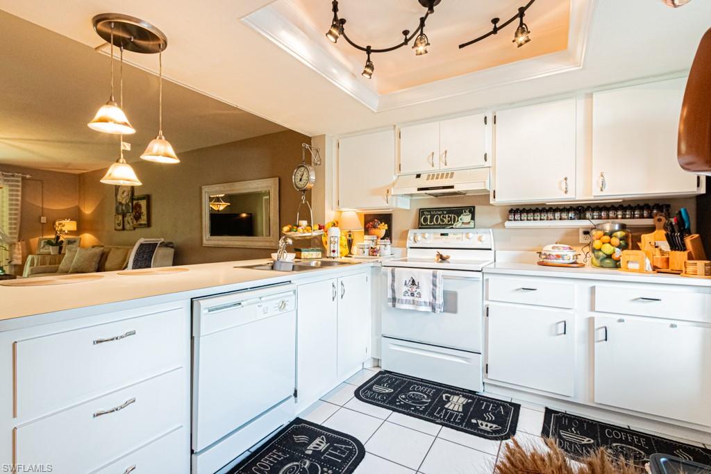 NAPLES KEEP - Residential