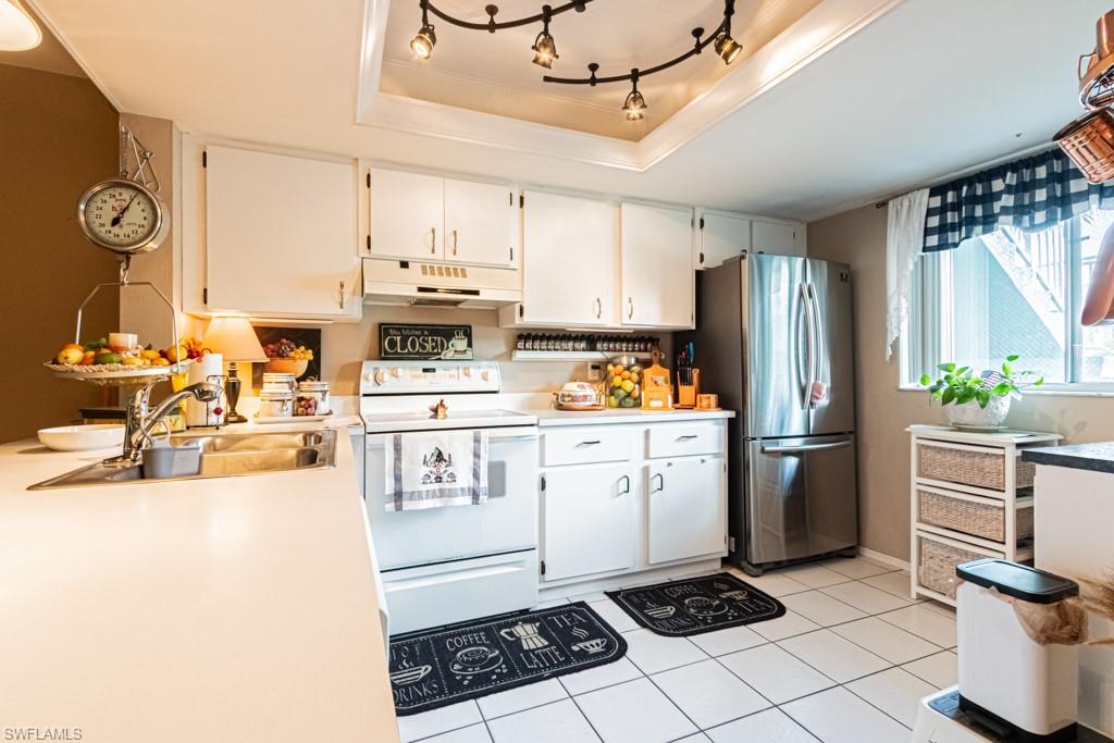 NAPLES KEEP - Residential