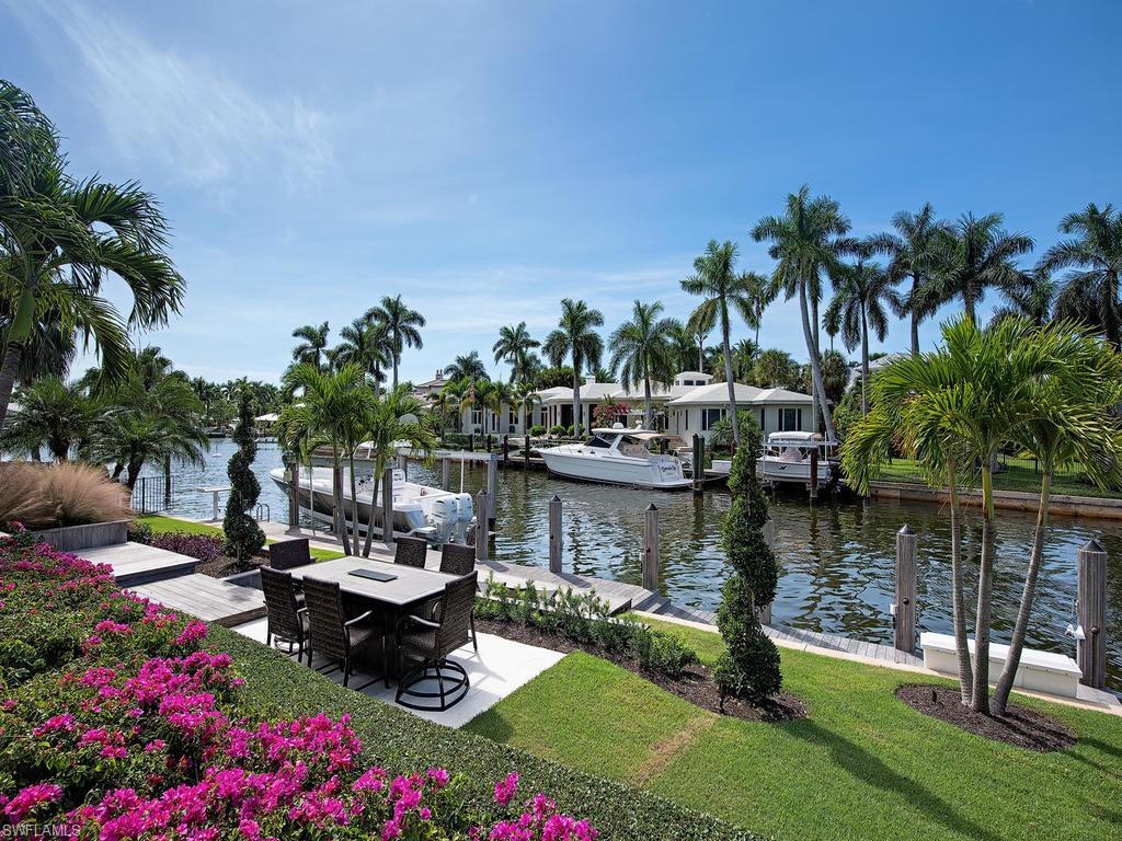 ROYAL HARBOR - Residential