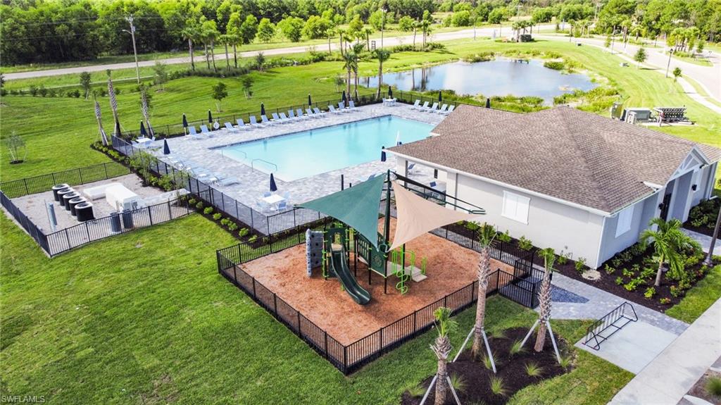 SAVANNA LAKES - Residential