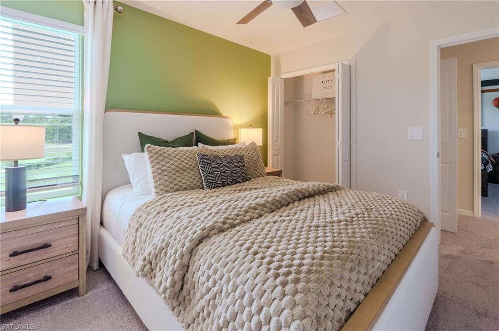 SAVANNA LAKES - Residential