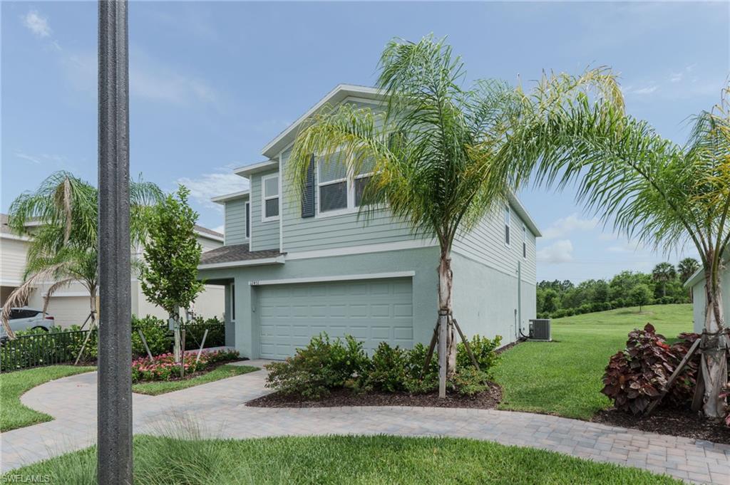 SAVANNA LAKES - Residential
