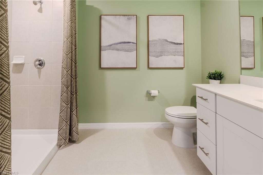 SAVANNA LAKES - Residential