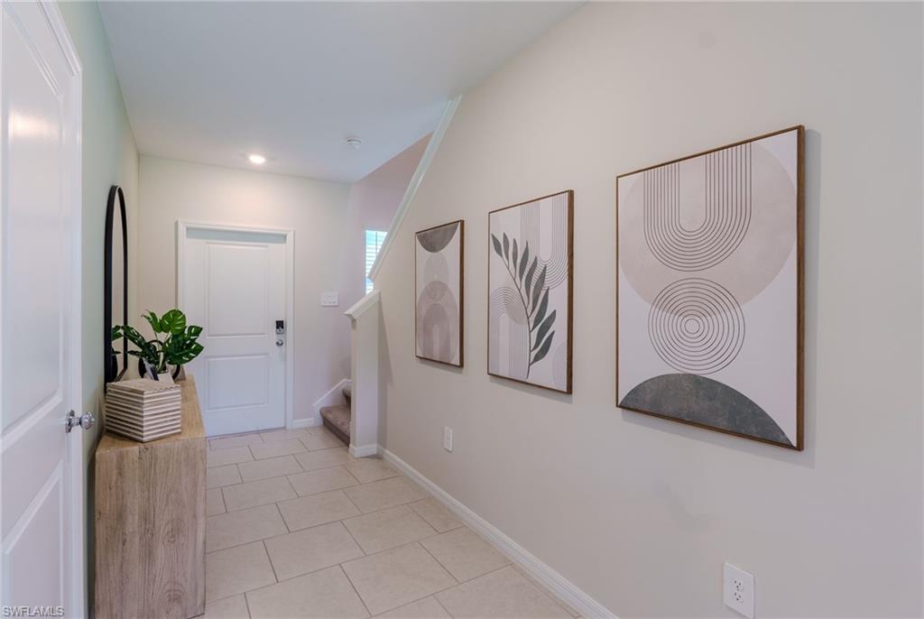 SAVANNA LAKES - Residential
