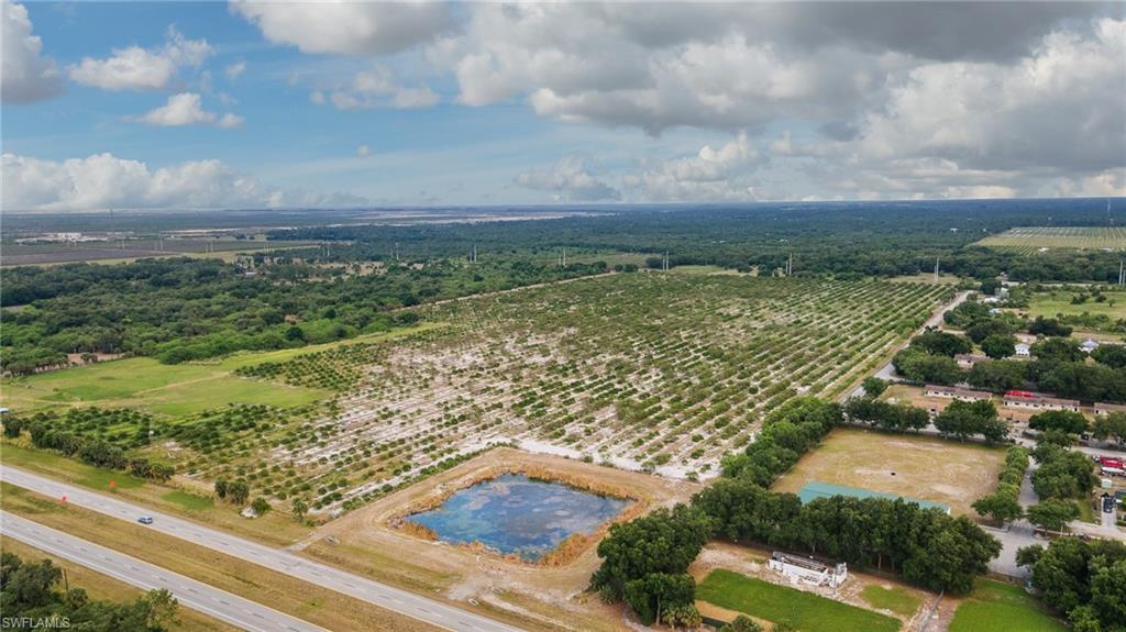 ACREAGE - Land