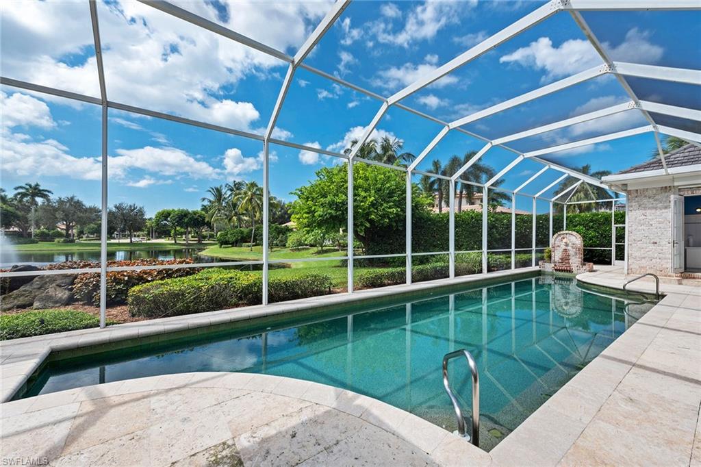BAY COLONY SHORES - Residential