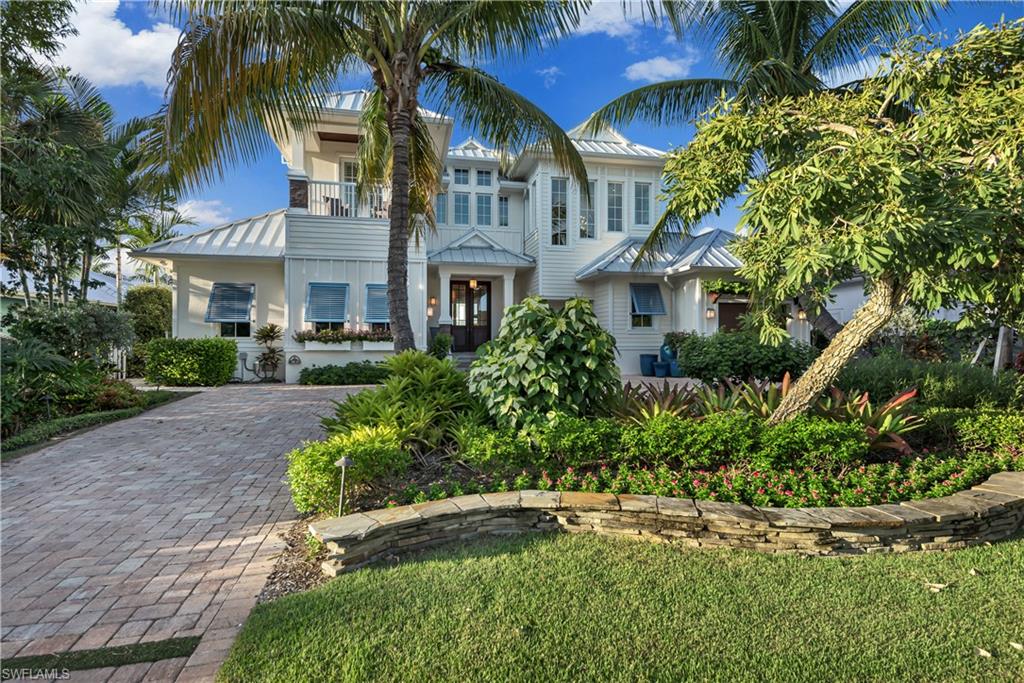 GOLDEN SHORES - Residential