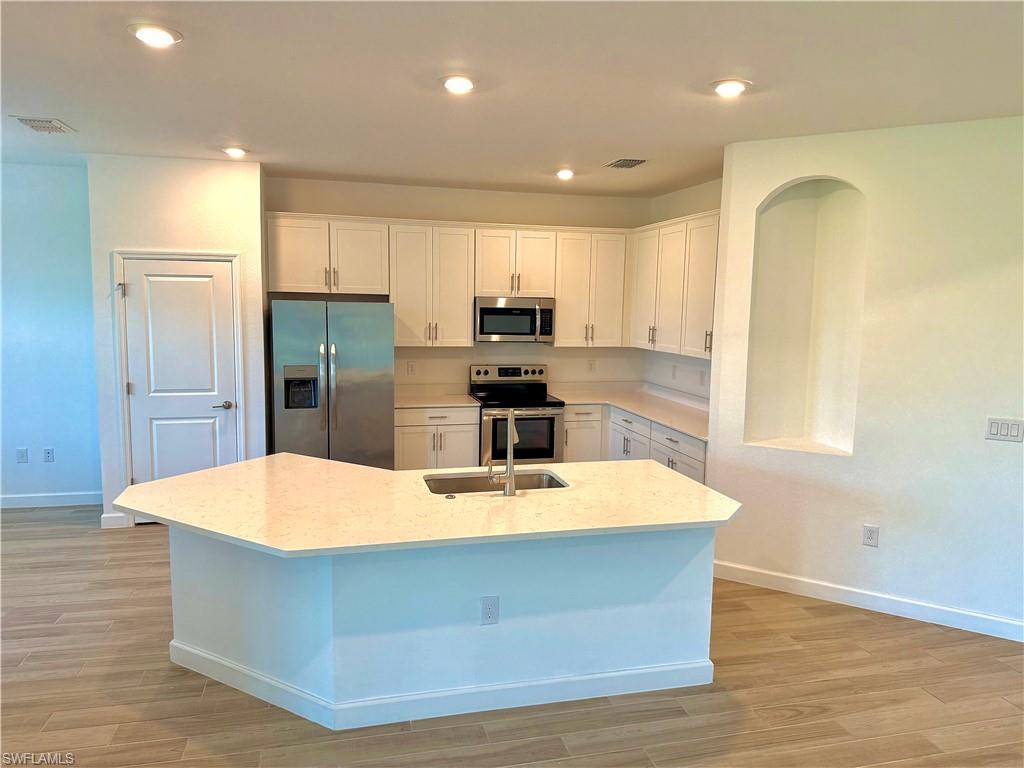GOLDEN GATE ESTATES - Residential Lease