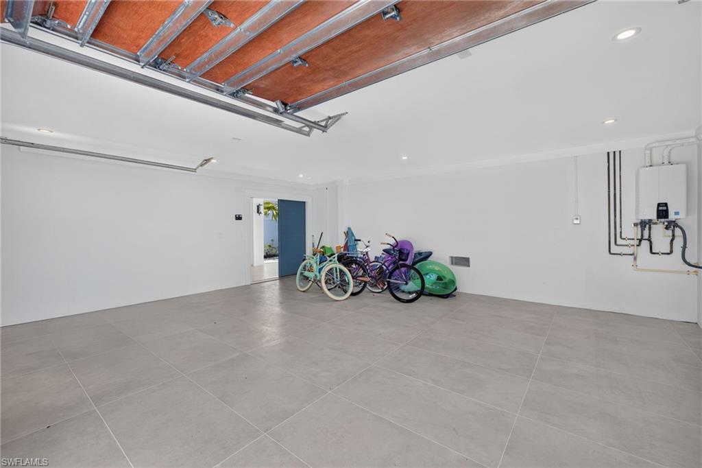 FA LANES BAYVIEW - Residential