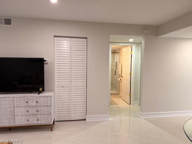 PINE HAVEN CONDO - Residential Lease