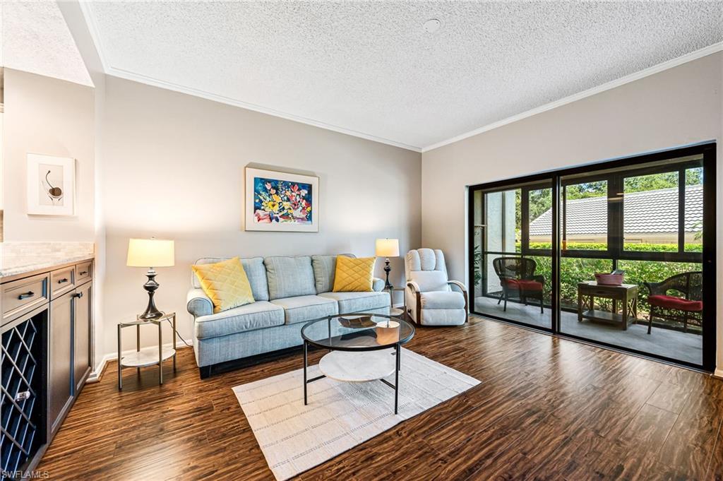ARBOR TRACE - Residential
