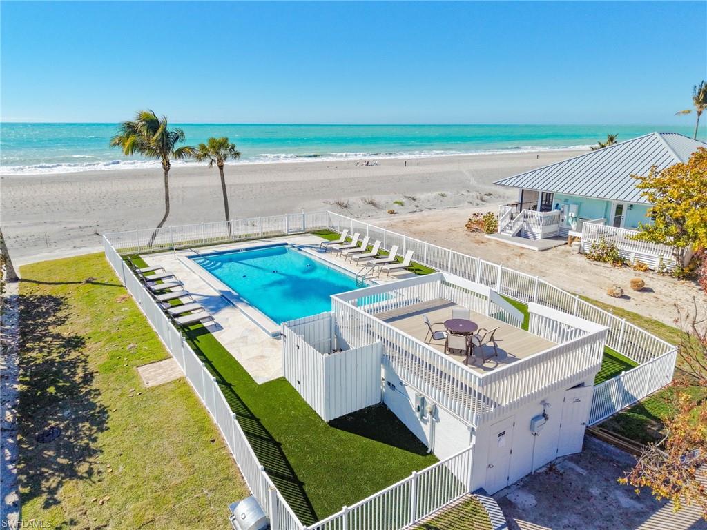 BEACH HOMES - Residential
