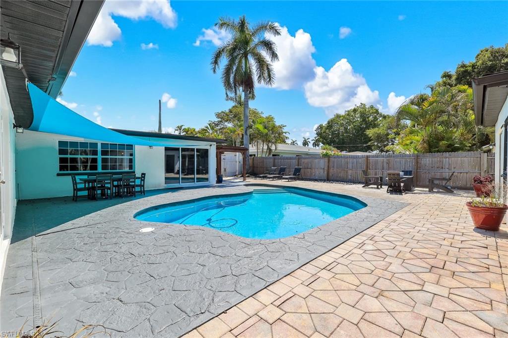 RIVIERA TERRACE - Residential