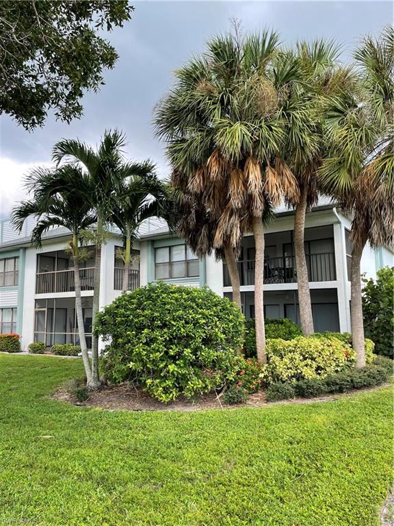 Wonderfully located 2 bedroom 2 bathroom unit, this unit has a community pool and water is included in rent. There is no better location in Fort Myers, you are in the middle of everything !!  Unit is on the 2nd floor with a balcony