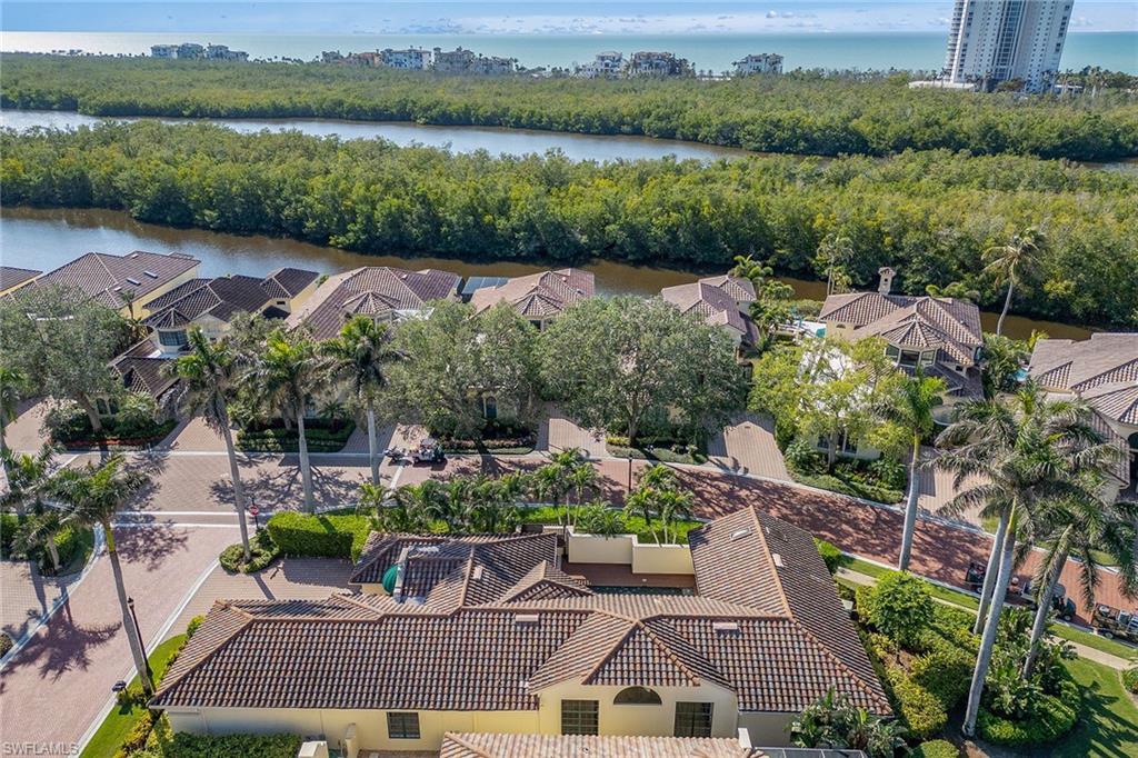 VIZCAYA AT BAY COLONY - Residential