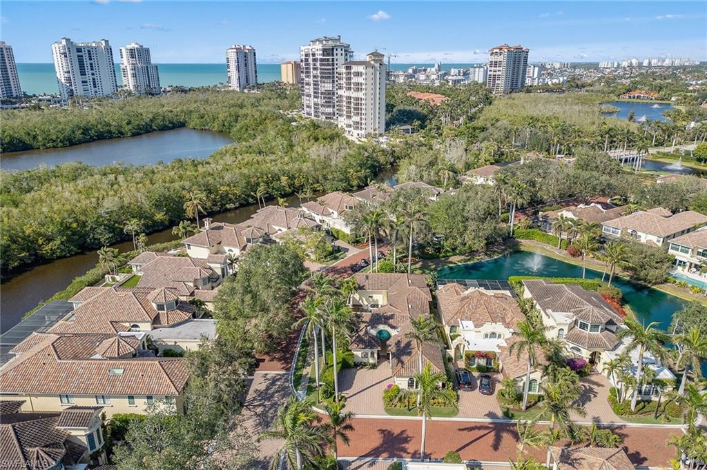 VIZCAYA AT BAY COLONY - Residential