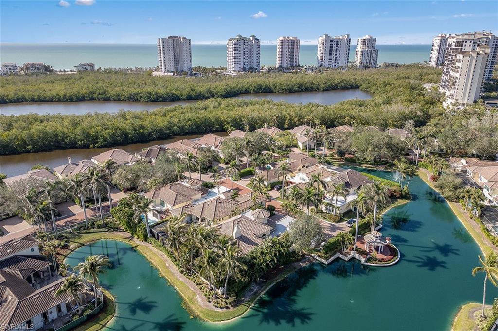 VIZCAYA AT BAY COLONY - Residential