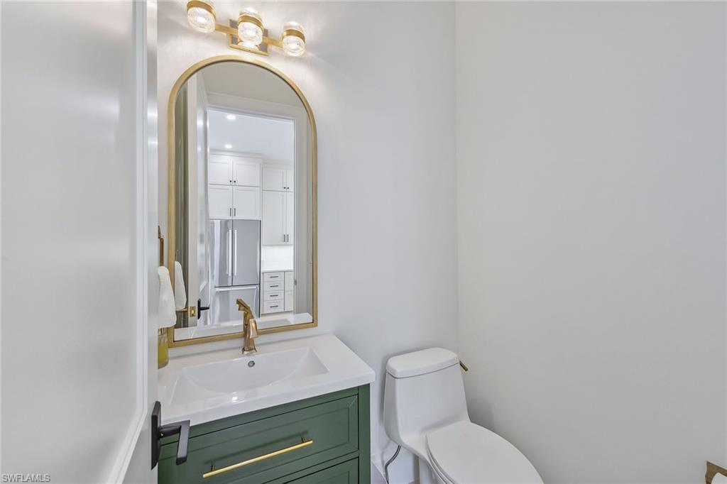 VIZCAYA AT BAY COLONY - Residential