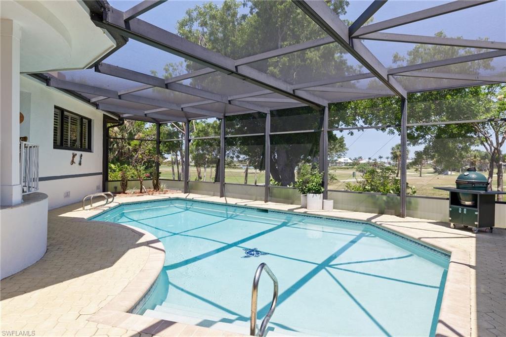 BEACHVIEW COUNTRY CLUB ESTATES - Residential