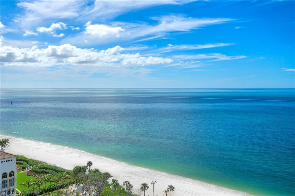 CONTESSA AT BAY COLONY - Residential