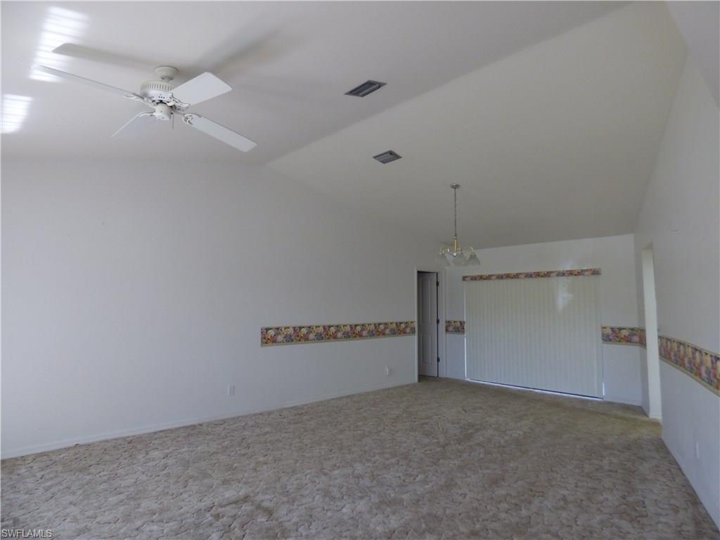 COUNTRY CLUB ESTATES - Residential