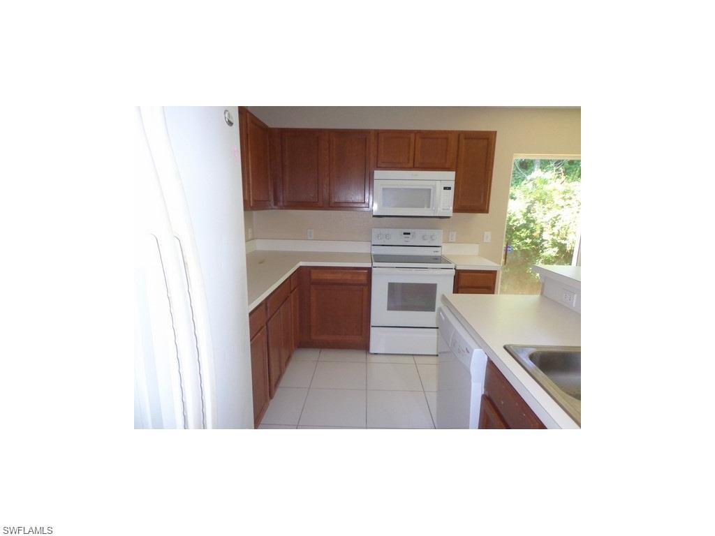 BAYSHORE COMMONS - Residential
