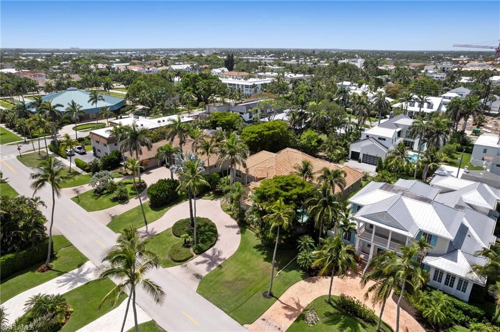 OLDE NAPLES - Residential