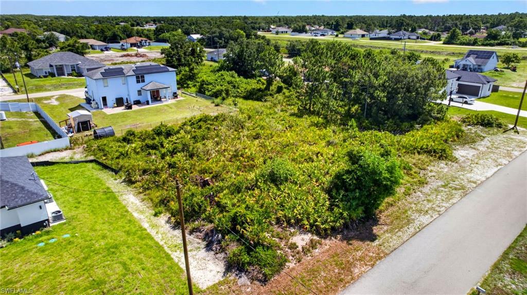 LEHIGH ACRES - Land