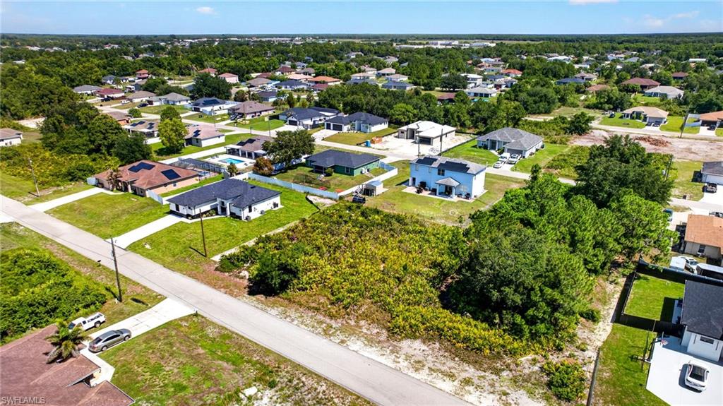 LEHIGH ACRES - Land